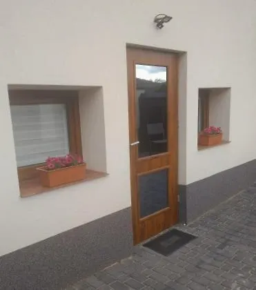 U Beaty, Niezalezne Mieszkania Do Wynajecia Lejlighed Ochotnica Górna